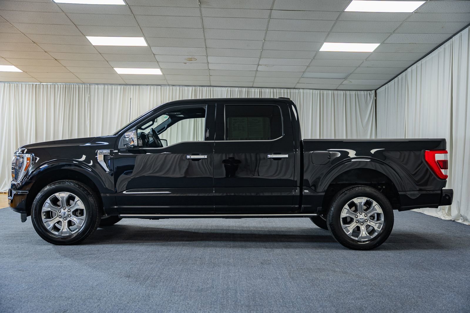 Certified 2023 Ford F150 Platinum image 5