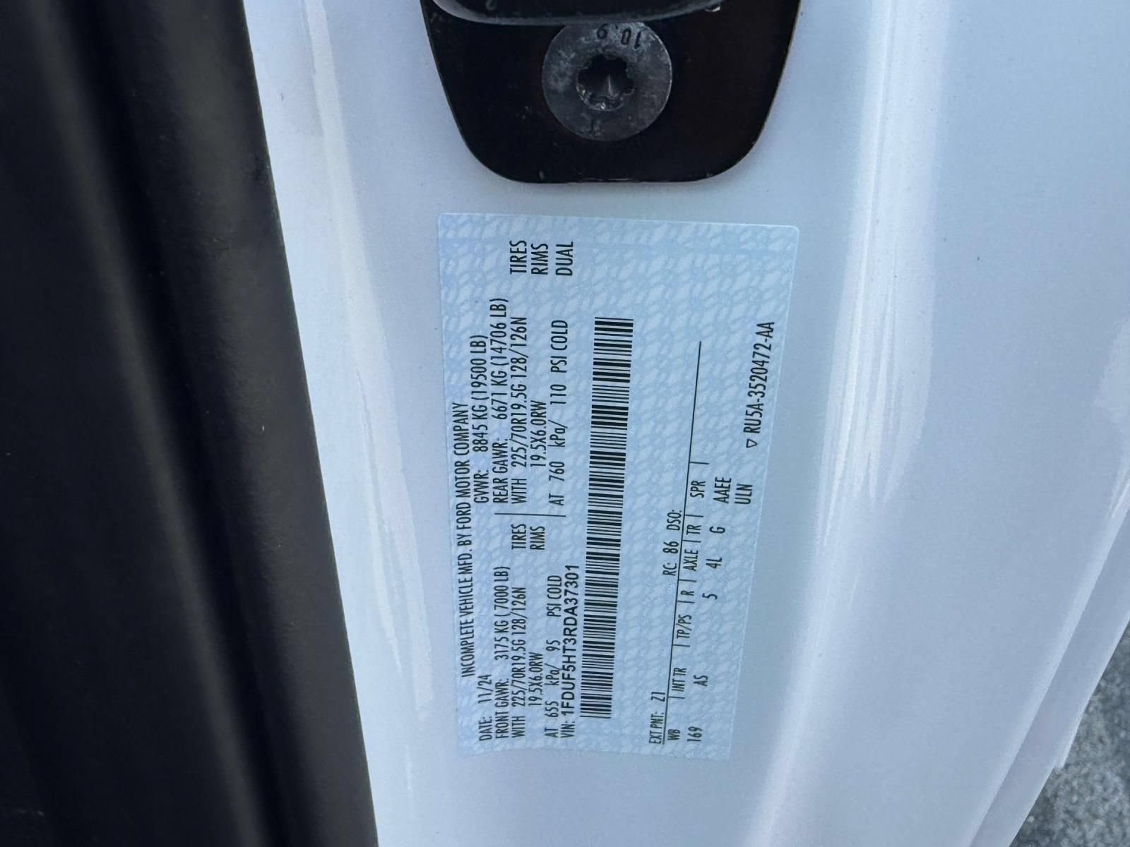 New 2024 Ford F550 4x4 Regular Cab Super Duty image 20