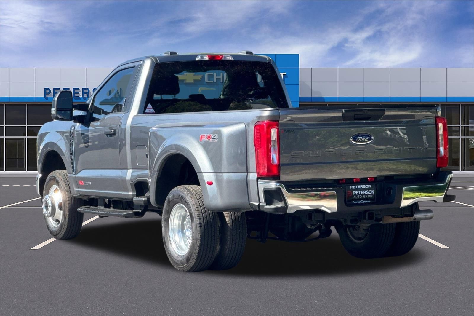 Used 2023 Ford F350 XLT w/ FX4 Off-Road Package AWD/4WD image 6
