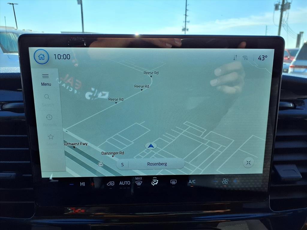 Used 2023 Ford Transit 350 XLT image 10