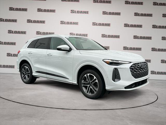 Certified 2025 Audi Q5 Premium Plus w/ Premium Plus image 7