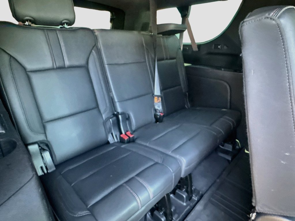 Used 2023 Chevrolet Suburban RST AWD/4WD image 29