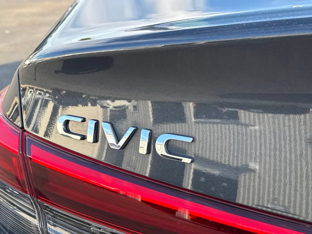 Used 2024 Honda Civic Touring image 11