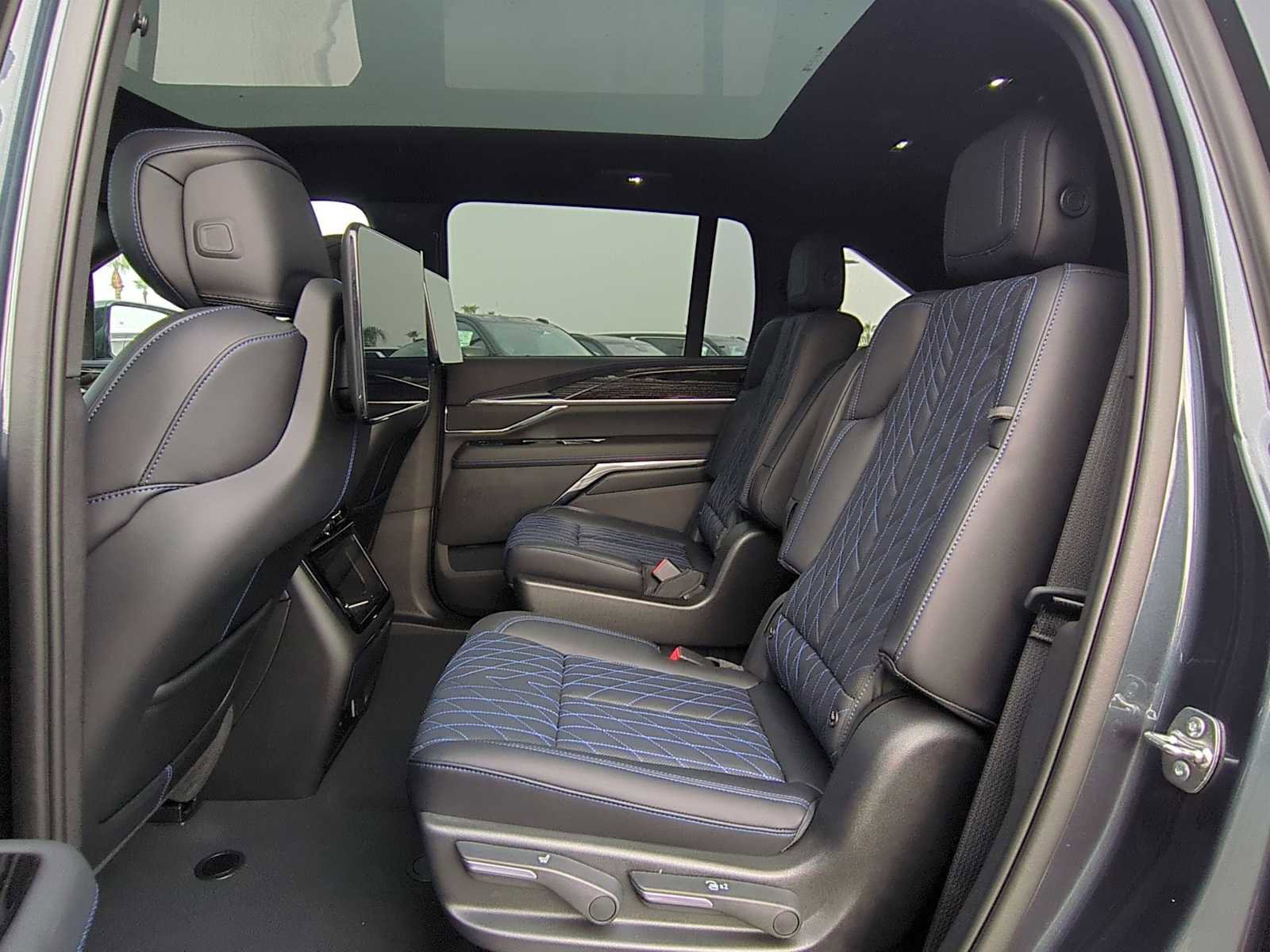 New 2026 Cadillac Escalade IQ Sport 1 image 24