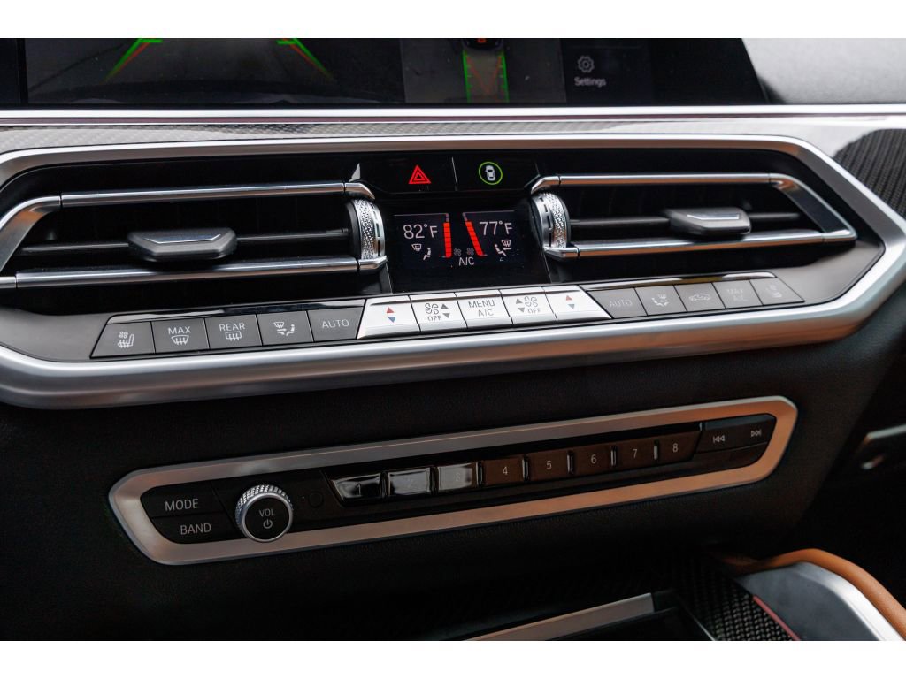 Used 2023 BMW X6 M50i w/ Parking Assistance Package image 28