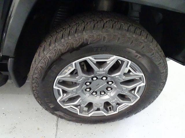 Certified 2025 GMC Hummer EV 3X AWD/4WD image 27