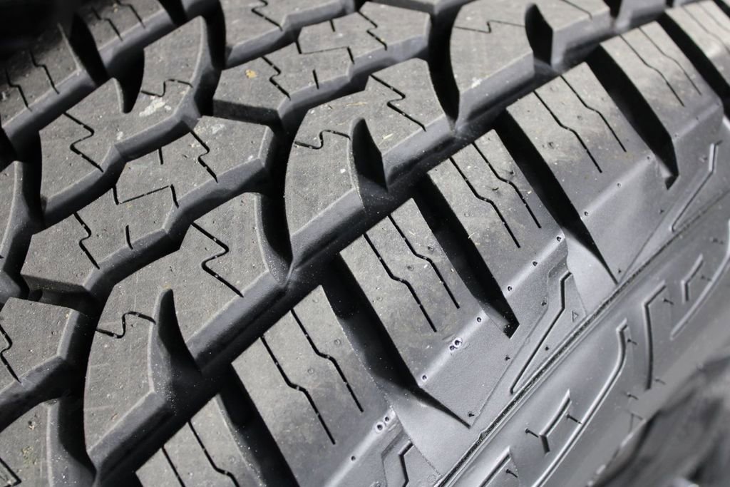 Used 2017 Chevrolet Silverado 2500 LTZ image 15