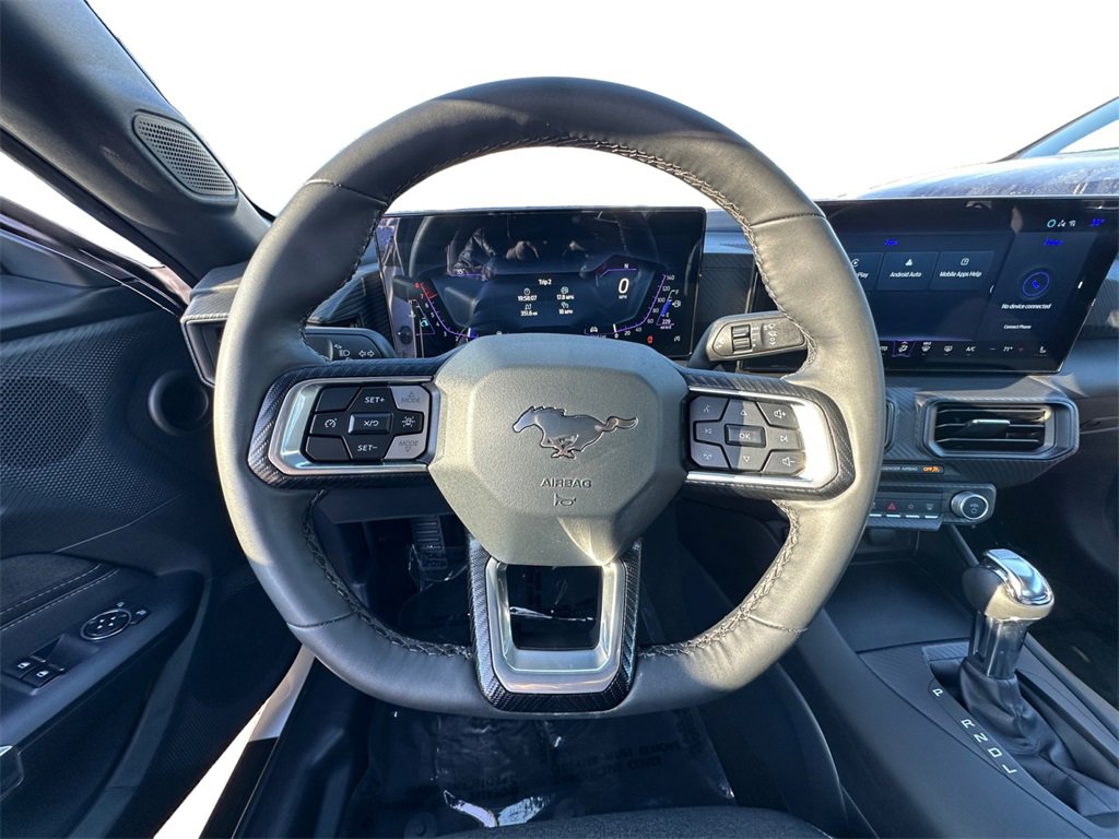 Used 2025 Ford Mustang Coupe image 12