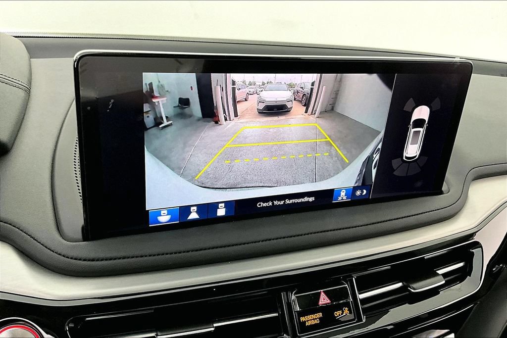 Certified 2026 Acura MDX w/ Technology Package FWD image 28