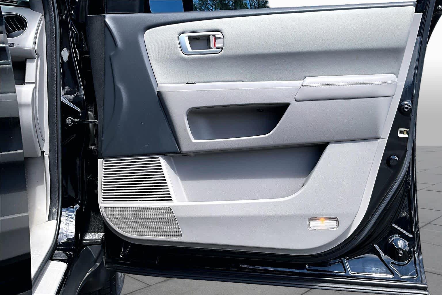 Used 2015 Honda Pilot SE image 21