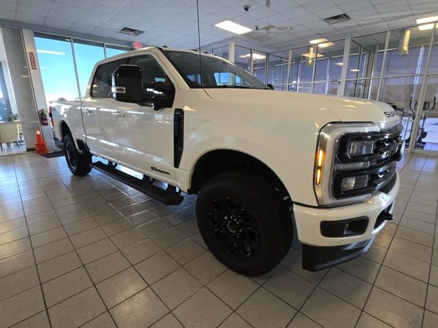 Used 2024 Ford F250 Lariat w/ Lariat Ultimate Package image 2