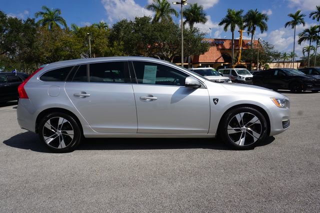 Used 2015 Volvo V60 T5 Premier image 16