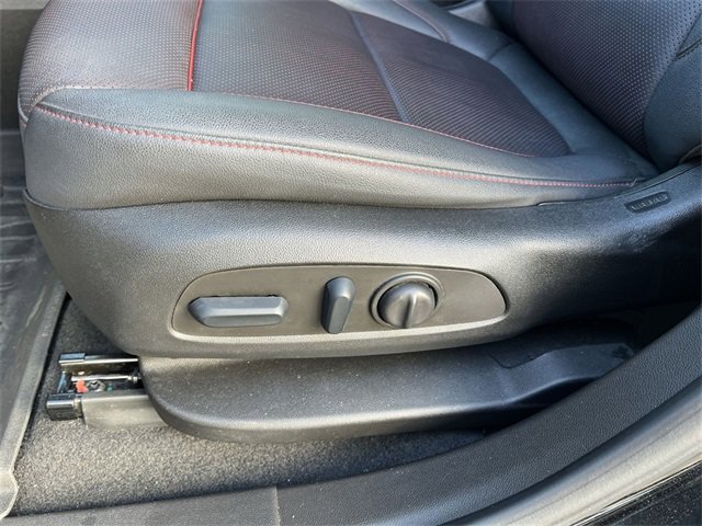 Certified 2023 Chevrolet Blazer RS w/ LPO, Floor Liner Package image 14