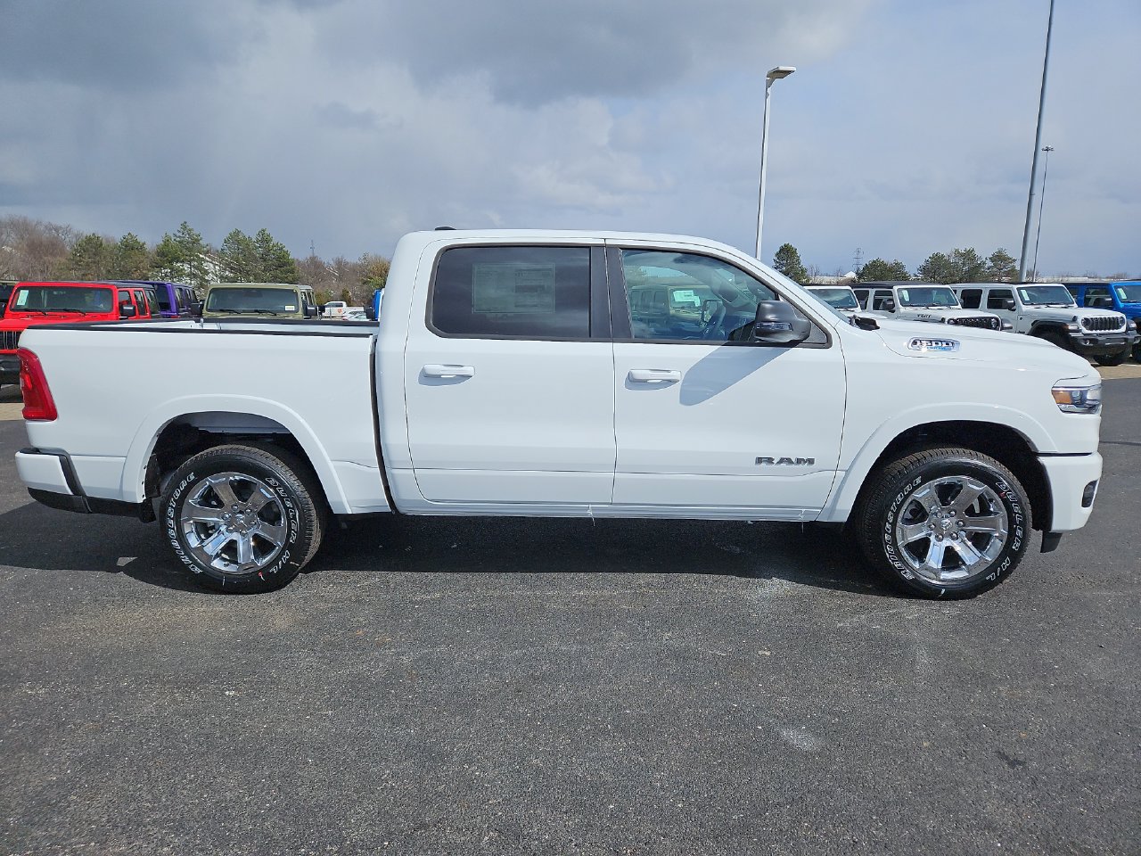 New 2026 RAM 1500 Big Horn AWD/4WD image 9