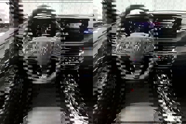 Certified 2025 Buick Envista Avenir image 5