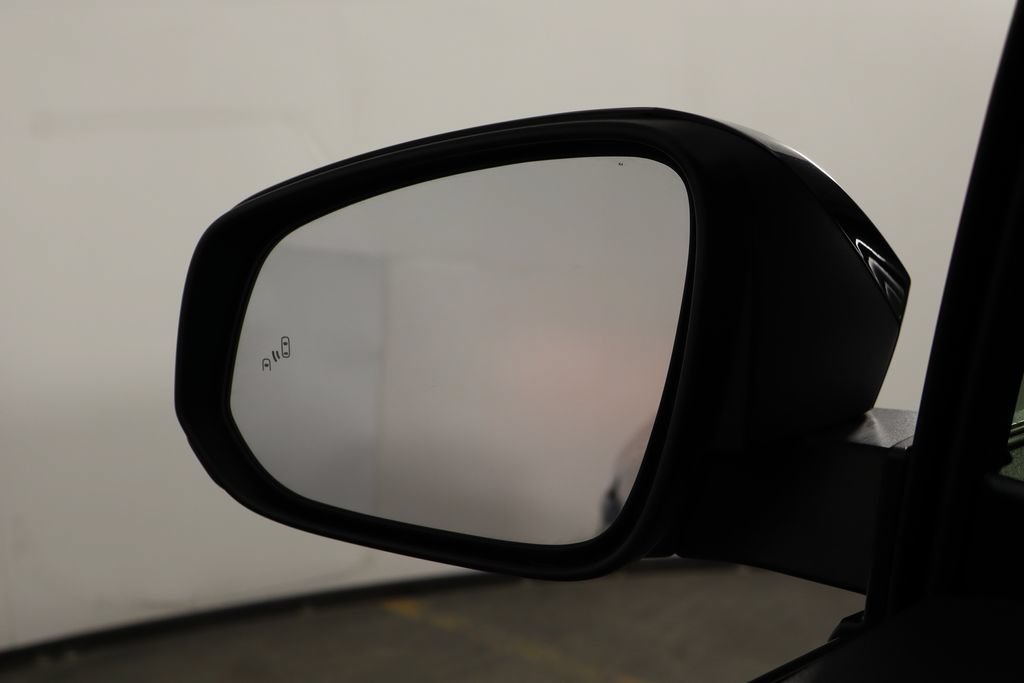 Used 2023 Subaru Solterra AWD image 41