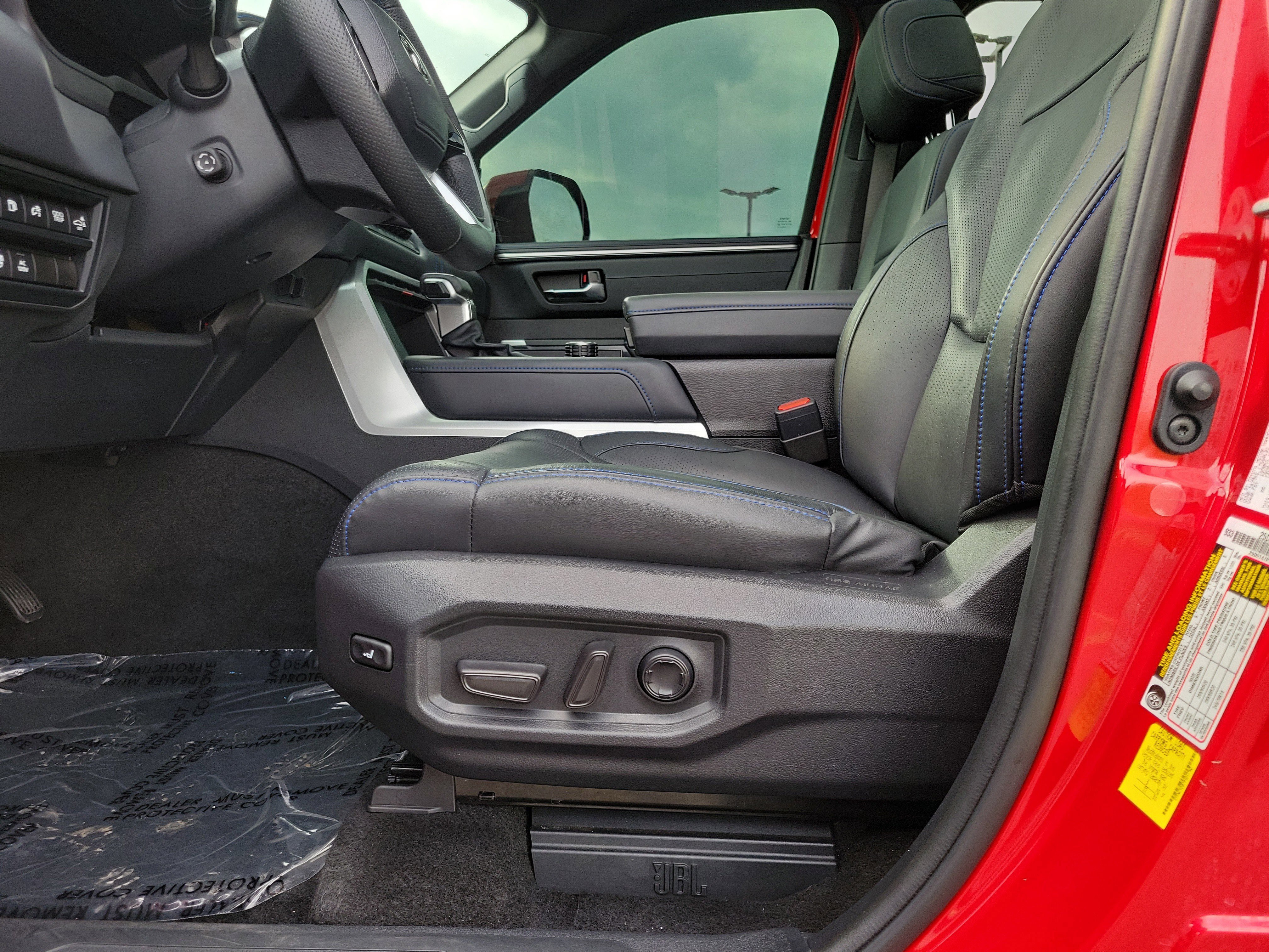 Used 2023 Toyota Tundra Platinum w/ Advanced Package image 16