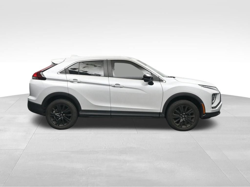 Used 2024 Mitsubishi Eclipse Cross LE AWD/4WD image 6