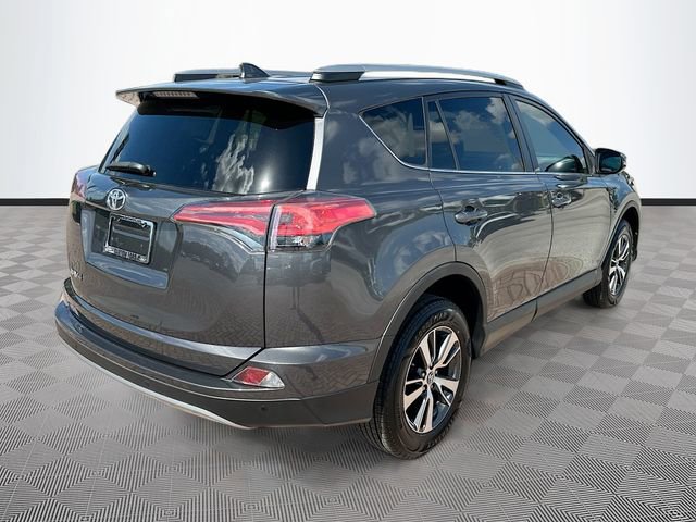 Used 2018 Toyota RAV4 XLE FWD image 5