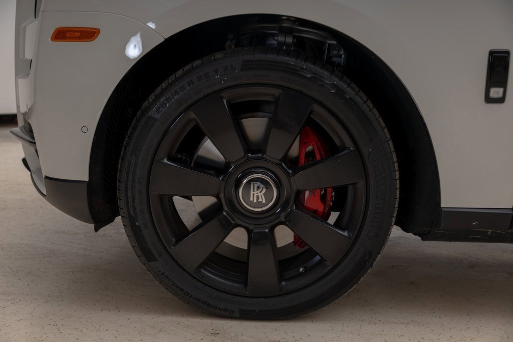 Used 2023 Rolls-Royce Cullinan image 52
