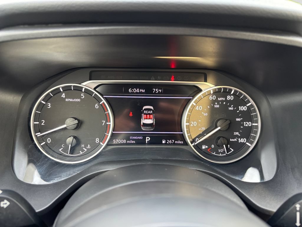 Used 2024 Nissan Rogue SV FWD image 29