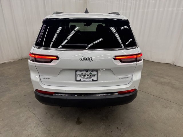 New 2025 Jeep Grand Cherokee L Laredo image 29