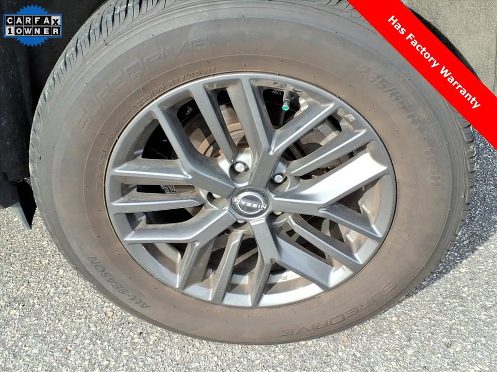 Used 2024 Nissan Rogue S image 10