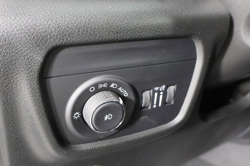 New 2026 Jeep Grand Cherokee Limited AWD/4WD image 24