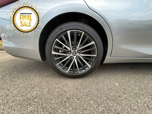 New 2025 Lexus ES 300h w/ Premium Package image 21