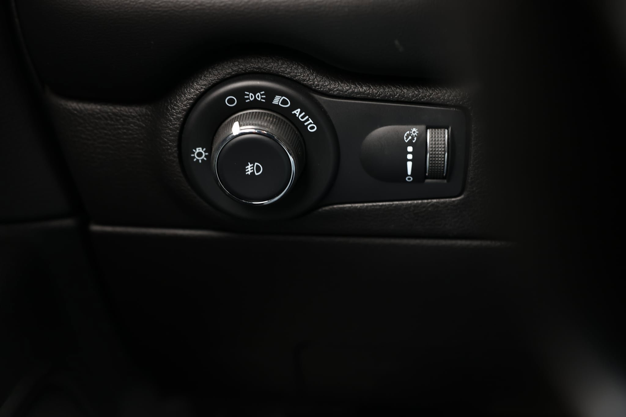 Used 2022 Dodge Durango SRT w/ Technology Group image 60