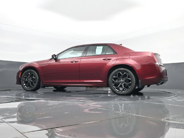 Used 2021 Chrysler 300 Touring AWD/4WD image 23