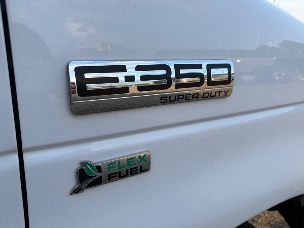 Used 2019 Ford E-350 and Econoline 350 Super Duty w/ Power Windows & Locks Group RWD image 35