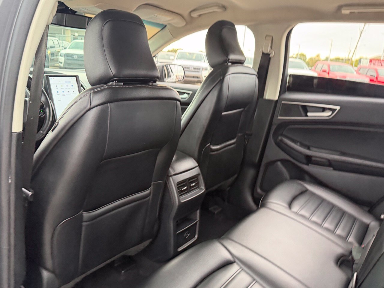 Used 2022 Ford Edge SEL AWD/4WD image 36