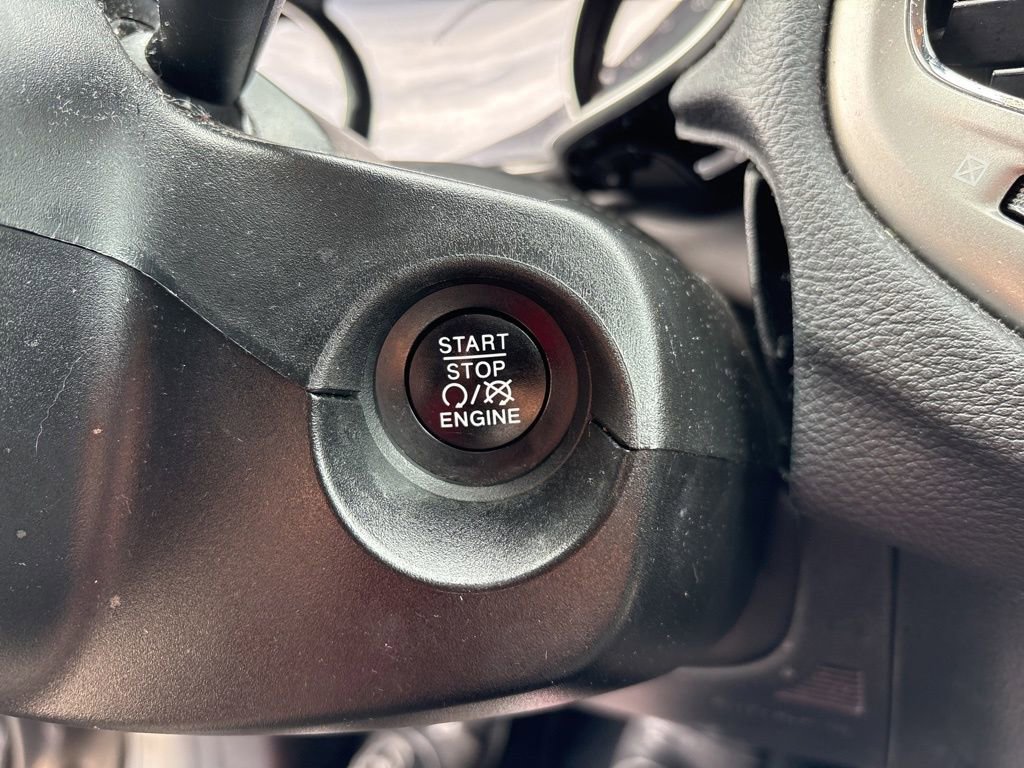 Used 2018 Jeep Compass Latitude w/ Popular Equipment Group image 25