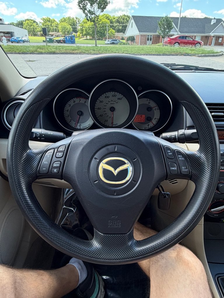 Used 2008 MAZDA MAZDA3 i Touring FWD image 10