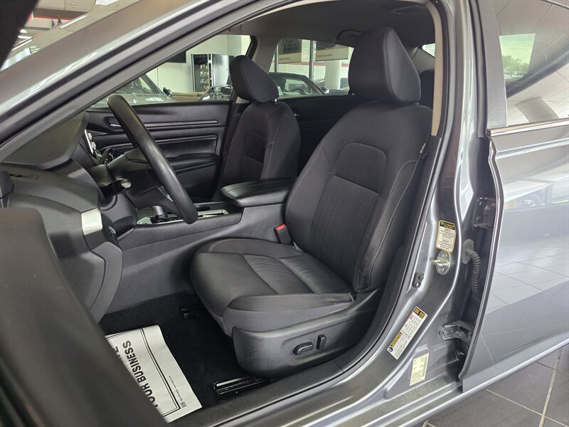 Used 2020 Nissan Altima 2.5 S FWD image 9