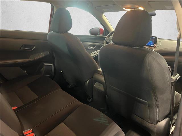 Used 2025 Nissan Sentra SV FWD image 18