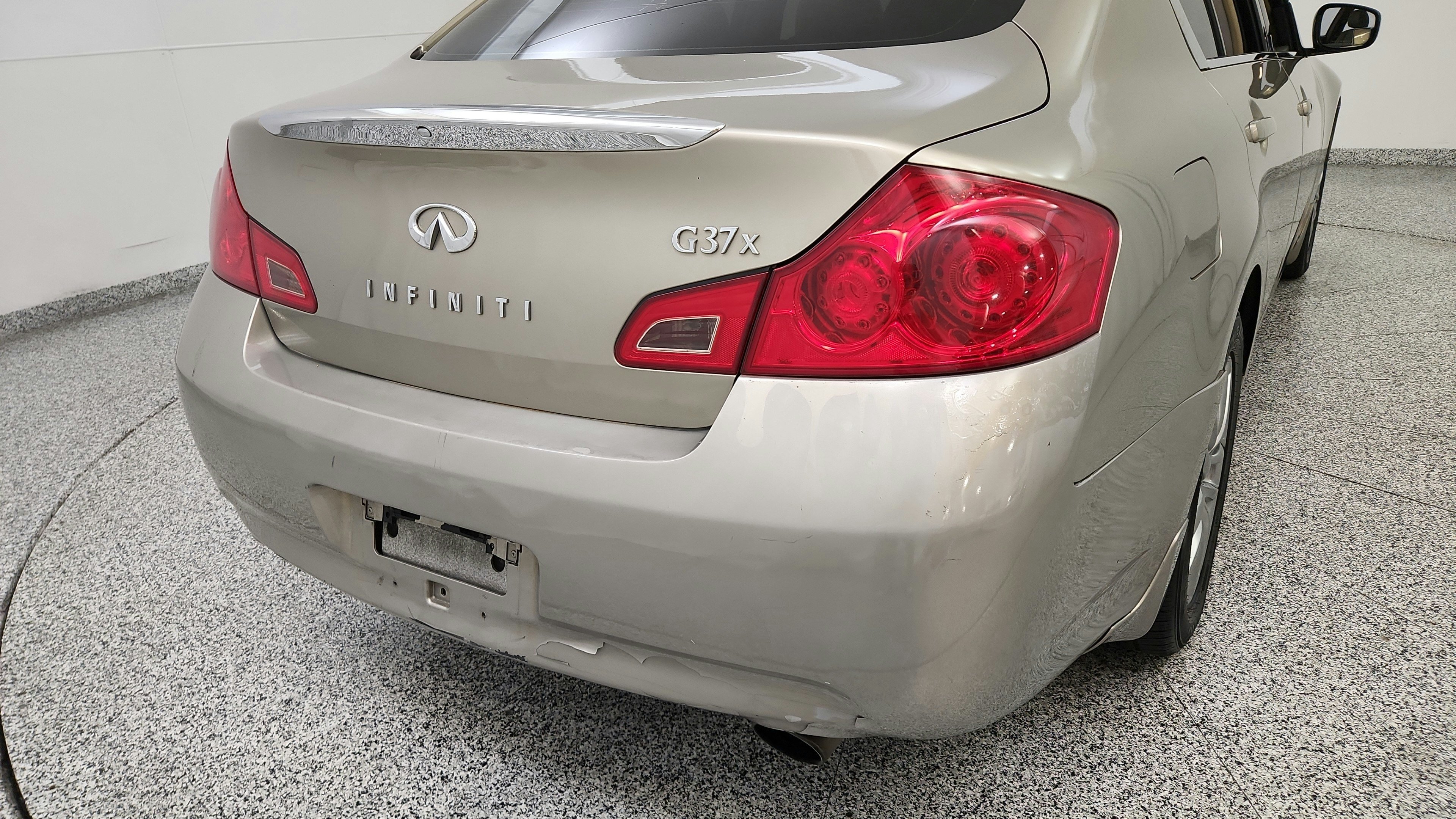 Used 2009 INFINITI G37 x Sedan w/ Premium Pkg AWD/4WD image 27