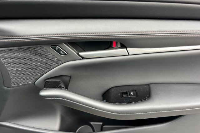 New 2026 MAZDA MAZDA3 s FWD image 18