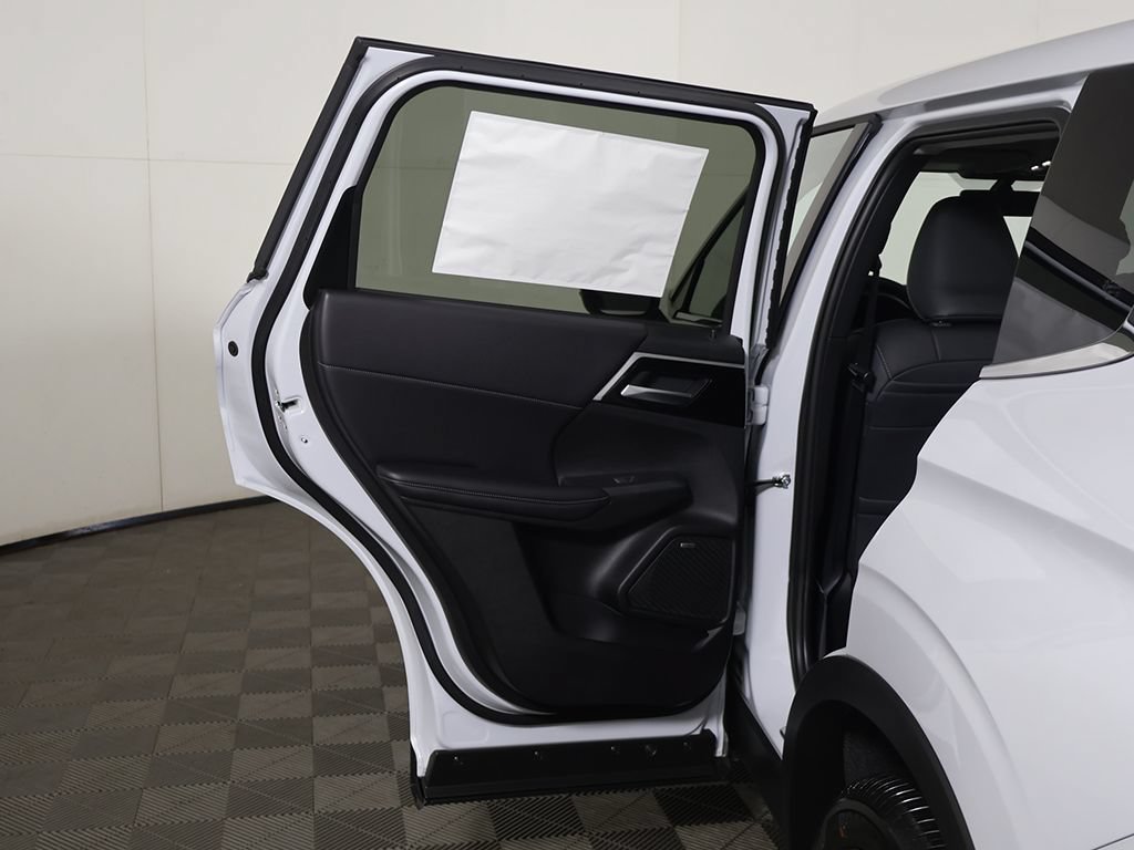 New 2026 Mitsubishi Outlander SE AWD/4WD image 24