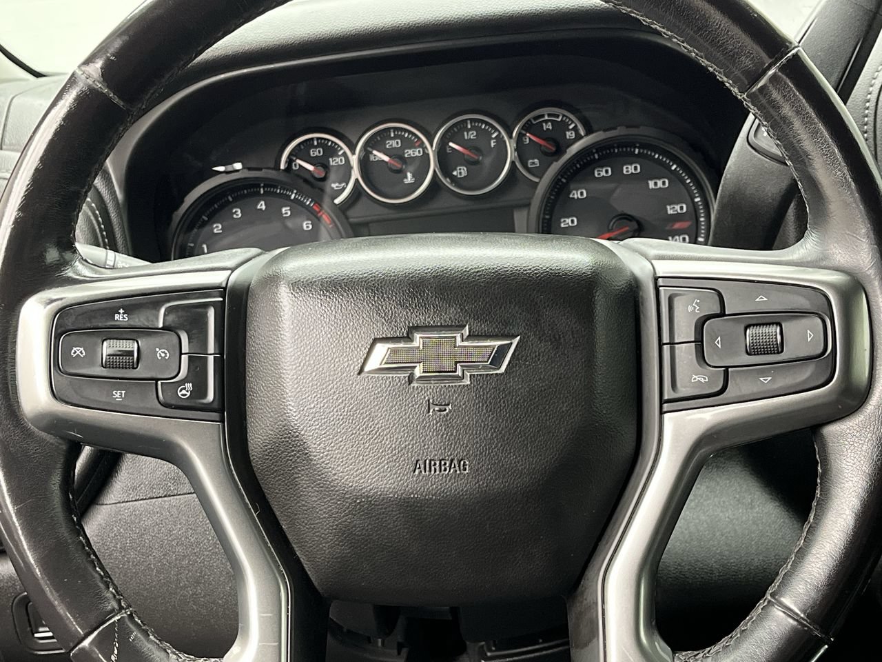 Certified 2021 Chevrolet Silverado 1500 LT Trail Boss w/ Convenience Package II AWD/4WD image 15