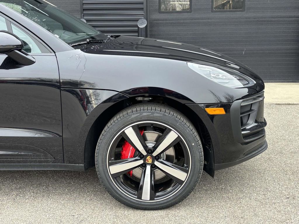 New 2026 Porsche Macan S image 14