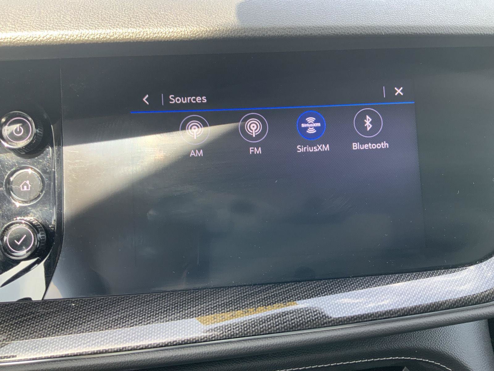 Used 2023 Buick Envision Preferred FWD image 38