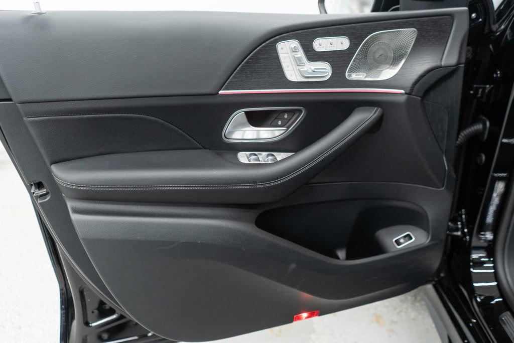 Used 2025 Mercedes-Benz GLE 350 4MATIC image 15