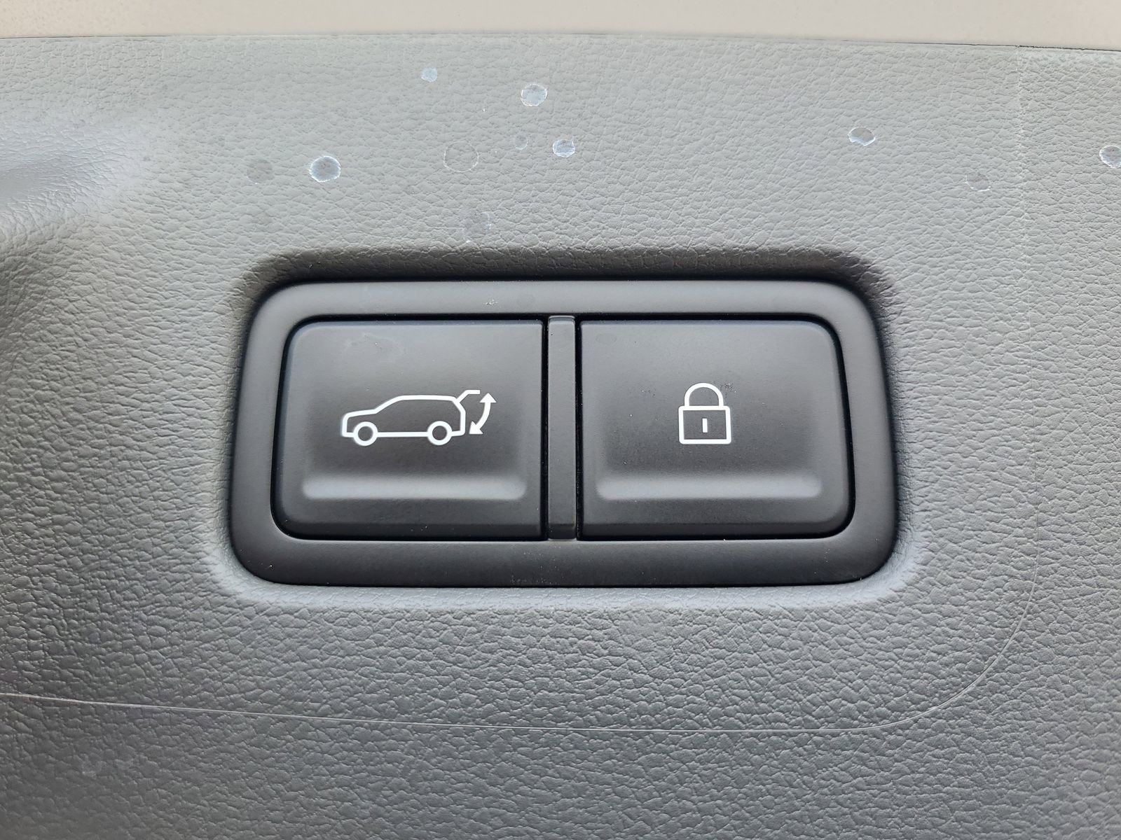 Used 2026 Hyundai Santa Fe SE FWD image 7