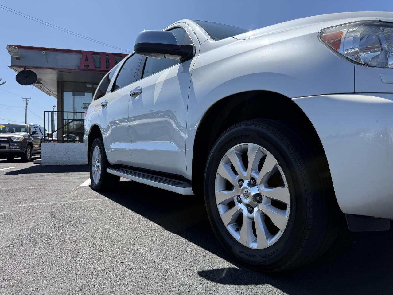 Used 2012 Toyota Sequoia Platinum image 32