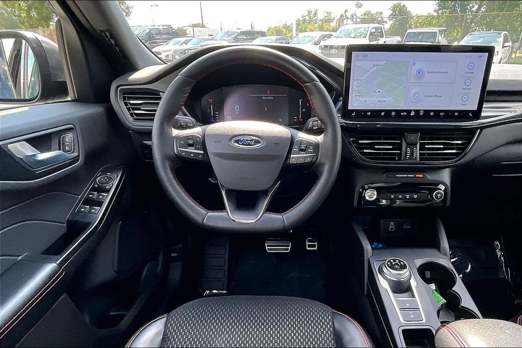 Certified 2024 Ford Escape ST-Line w/ Tech Pack #1 AWD/4WD image 5