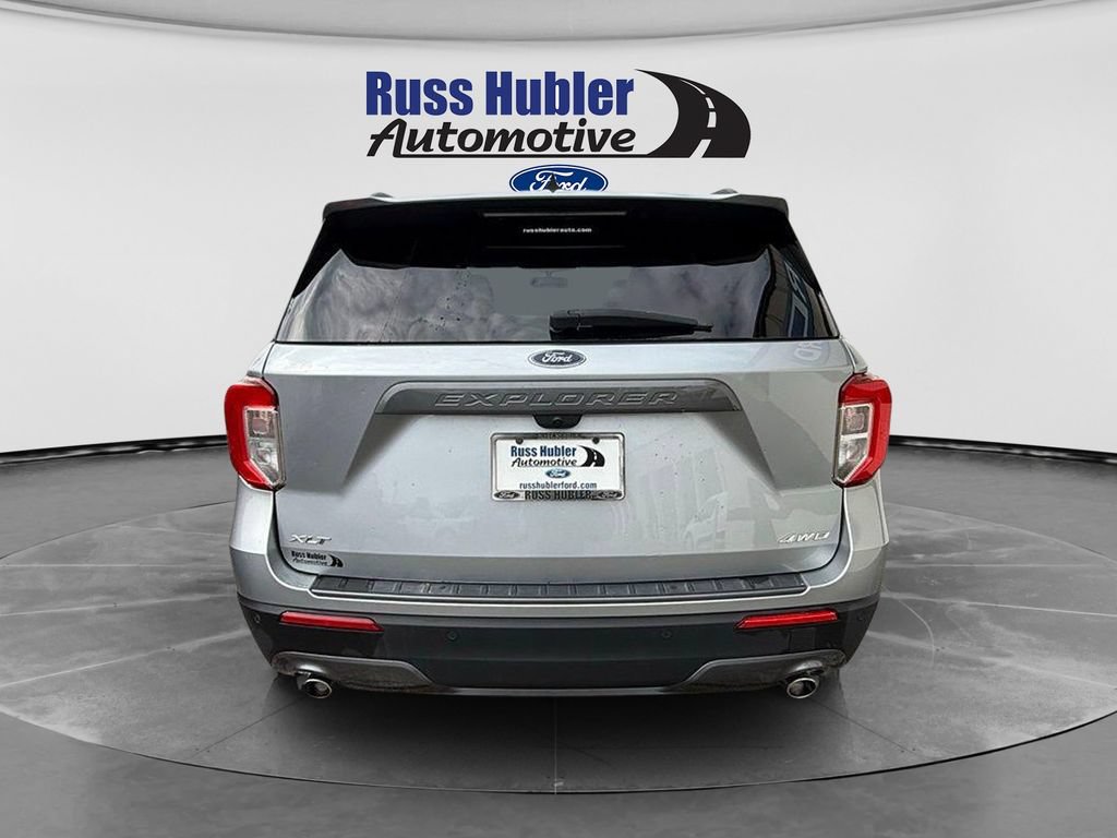 Used 2023 Ford Explorer XLT w/ Equipment Group 202A AWD/4WD image 5