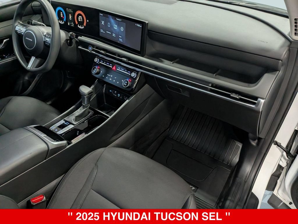 Used 2025 Hyundai Tucson SEL AWD/4WD image 34