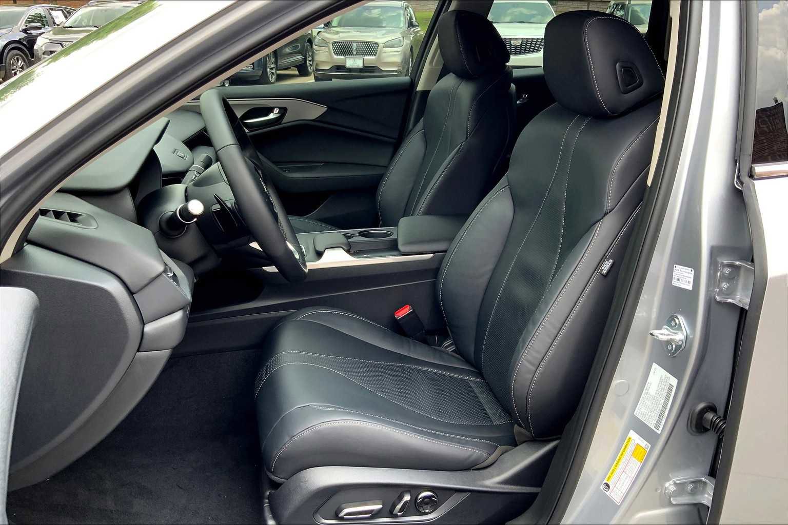 New 2025 Acura TLX w/ Technology Package image 17